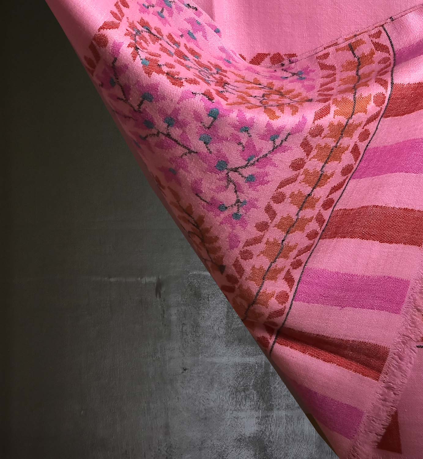 Blush Reverie | Kani Pashmina Shawl - Image 6