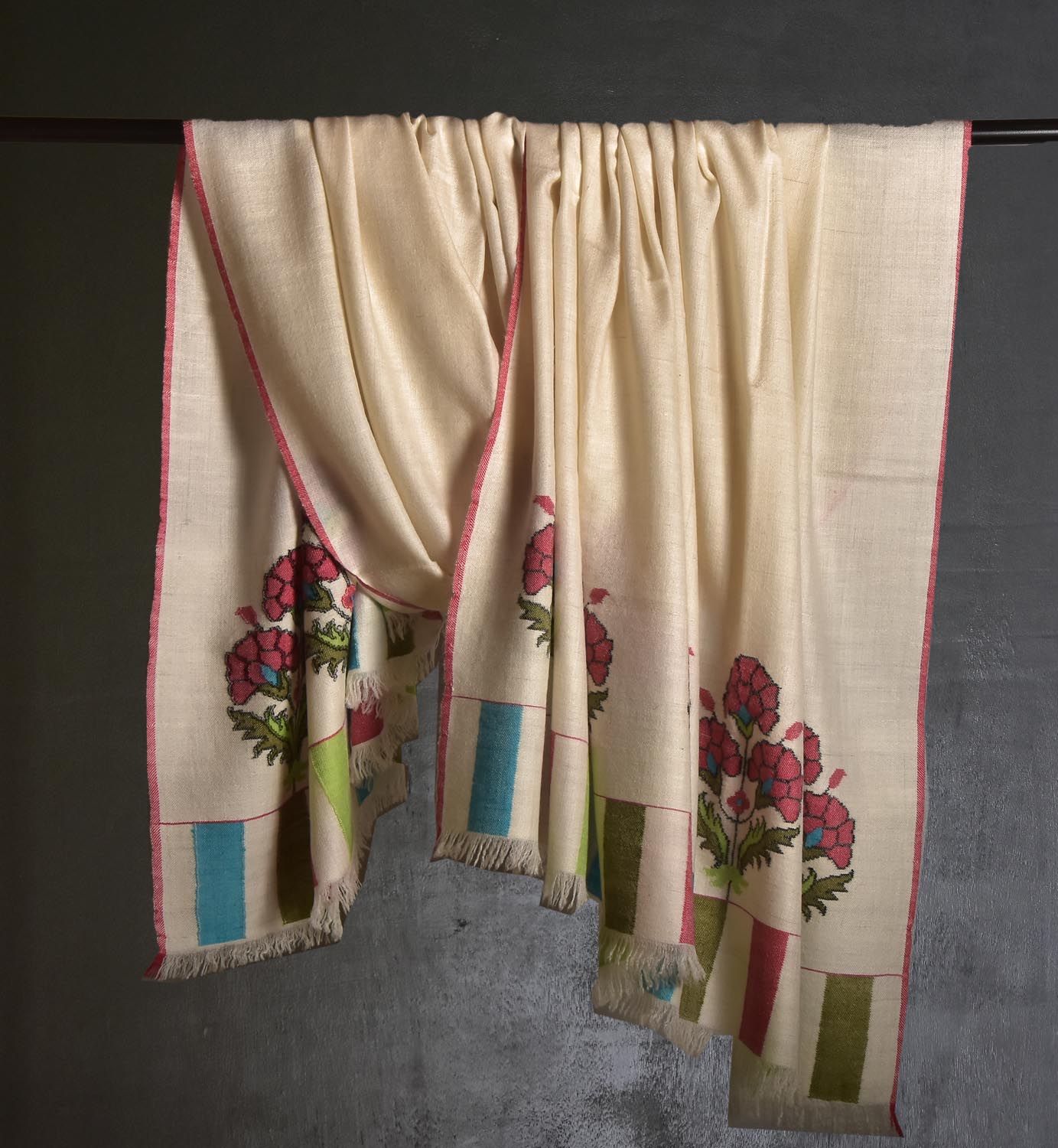 Ivory Kani Shawl with Scarlet Bloom Border - Image 3